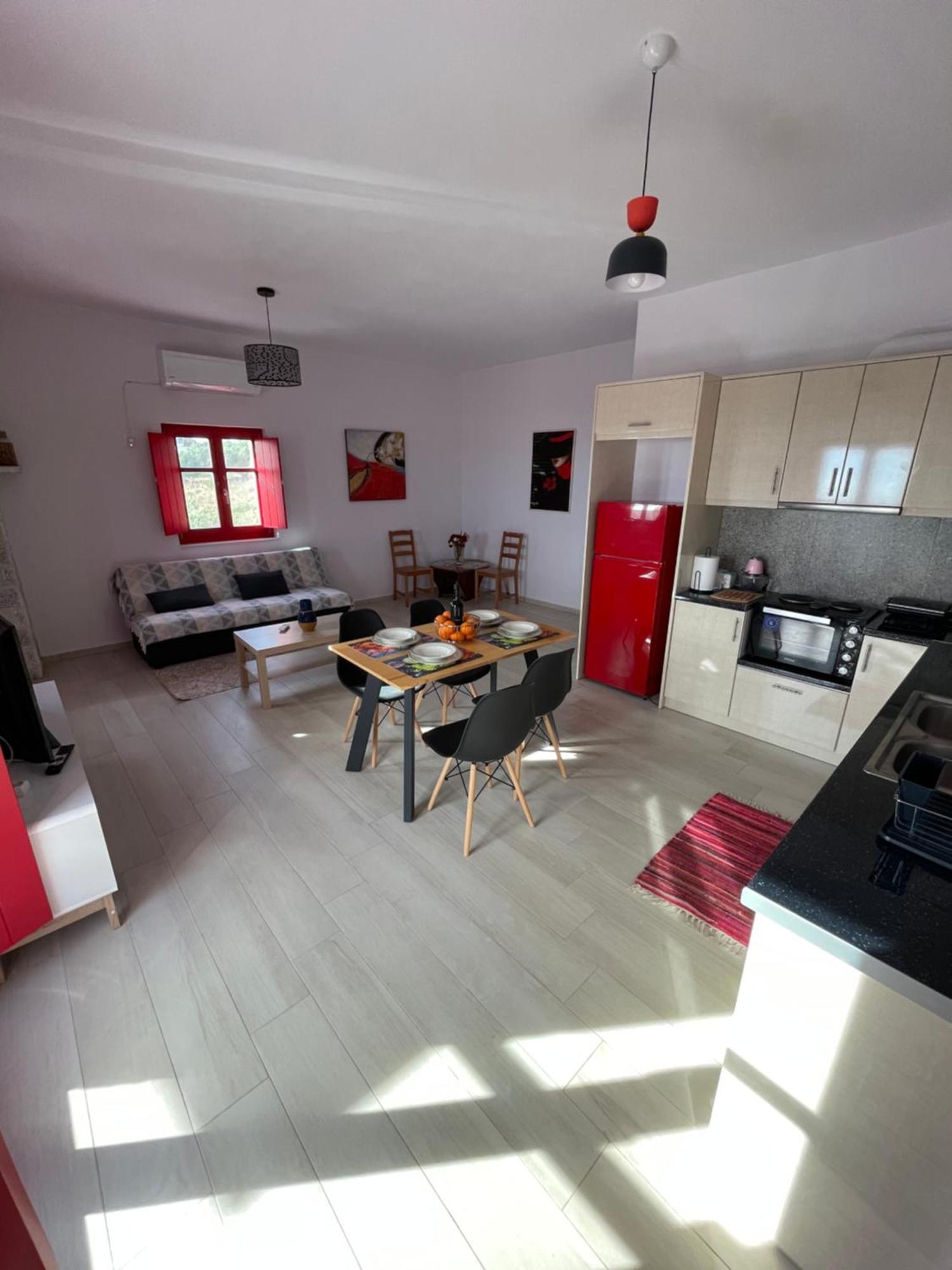 דירות Pírgos Dhiroú Sugar Stone House 2 מראה חיצוני תמונה